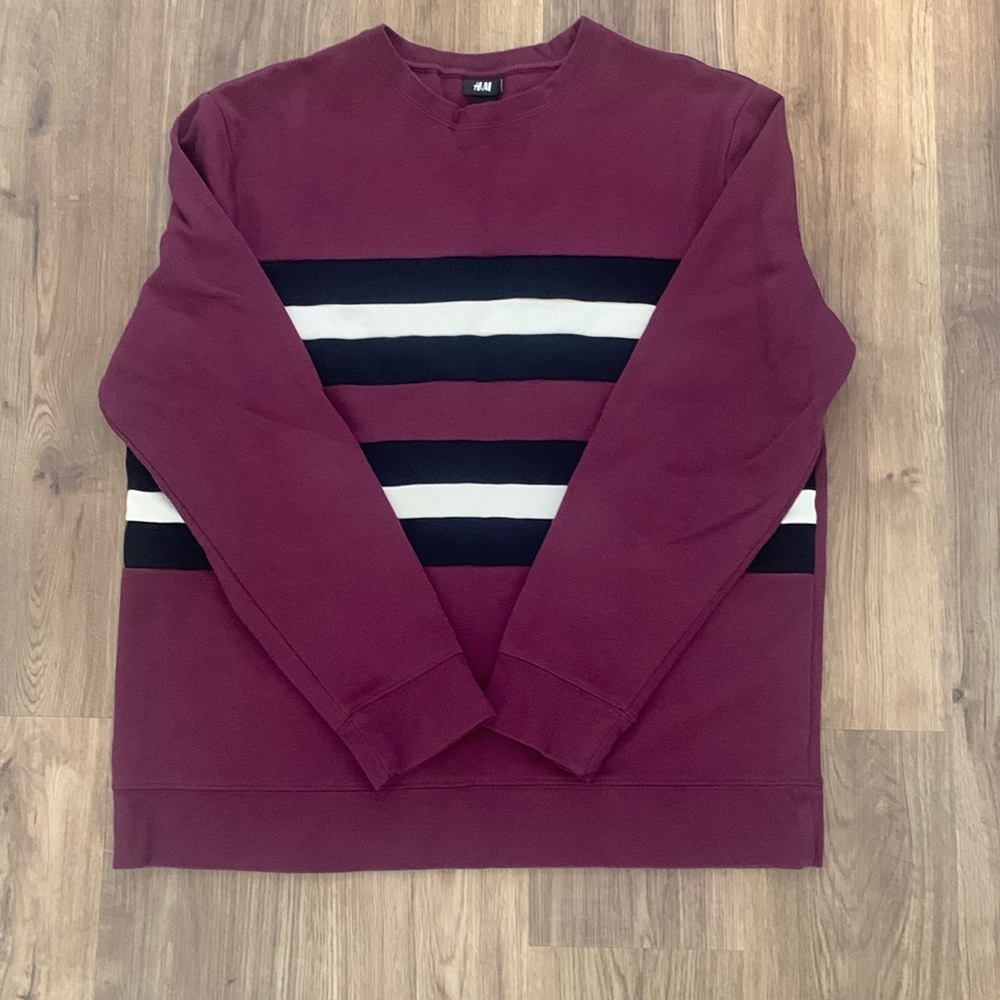 H&M Burgundy Sweatshirt. Size XL